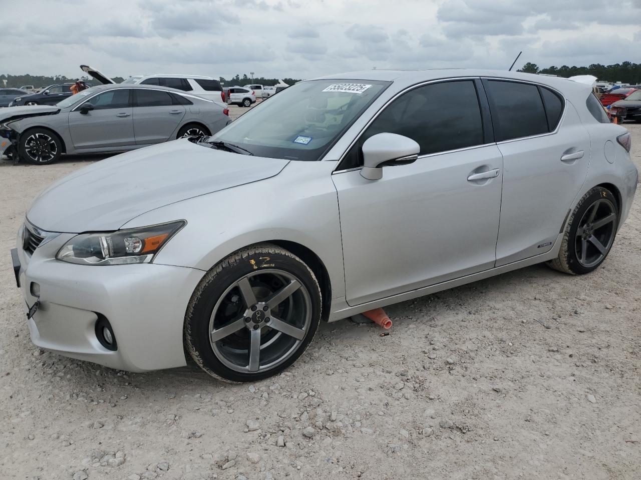 LEXUS CT 200H 200