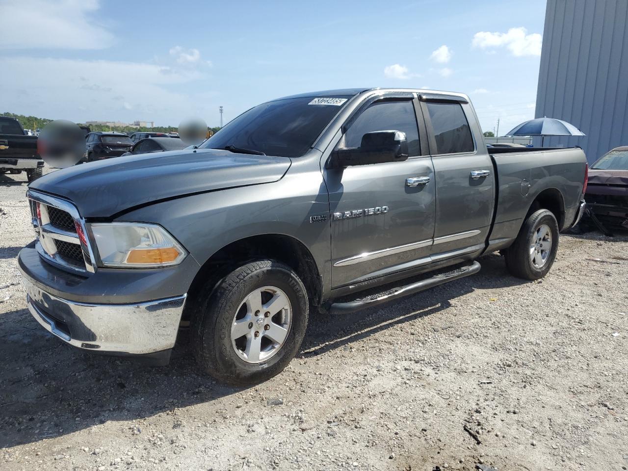 DODGE RAM 1500 SLT