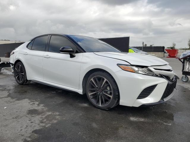 Vin: 4t1b61hk0ku230325, lot: 54882585, toyota camry xse 20194