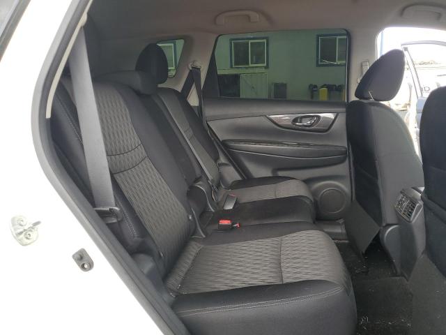 2018 NISSAN ROGUE S 5N1AT2MT2JC785662