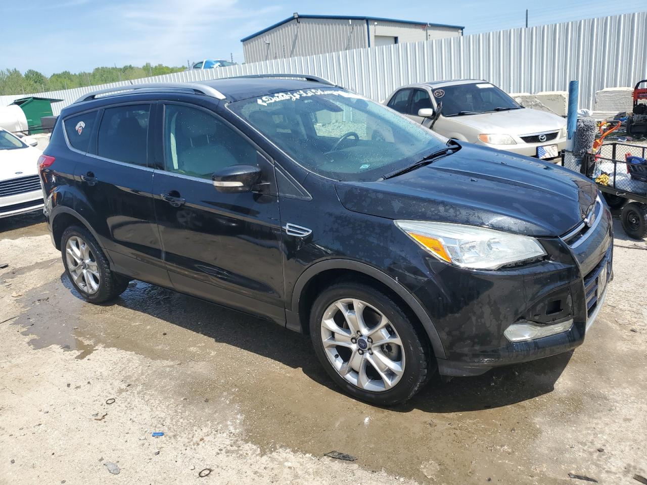 FORD ESCAPE TITANIUM