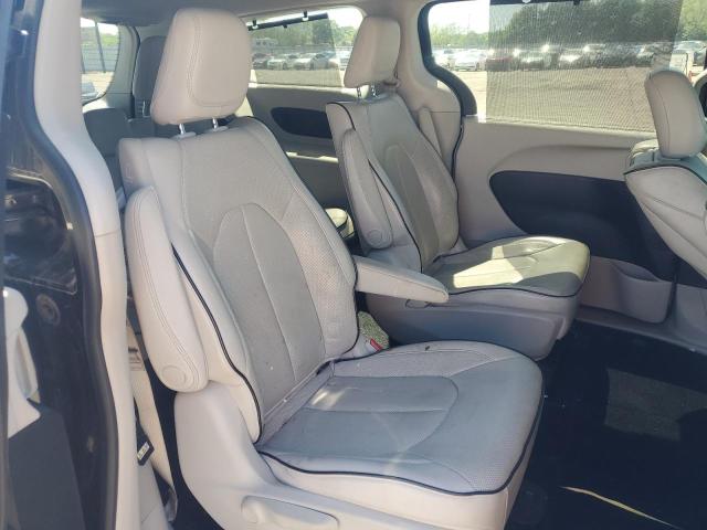 2017 CHRYSLER PACIFICA E - 2C4RC1N79HR655138