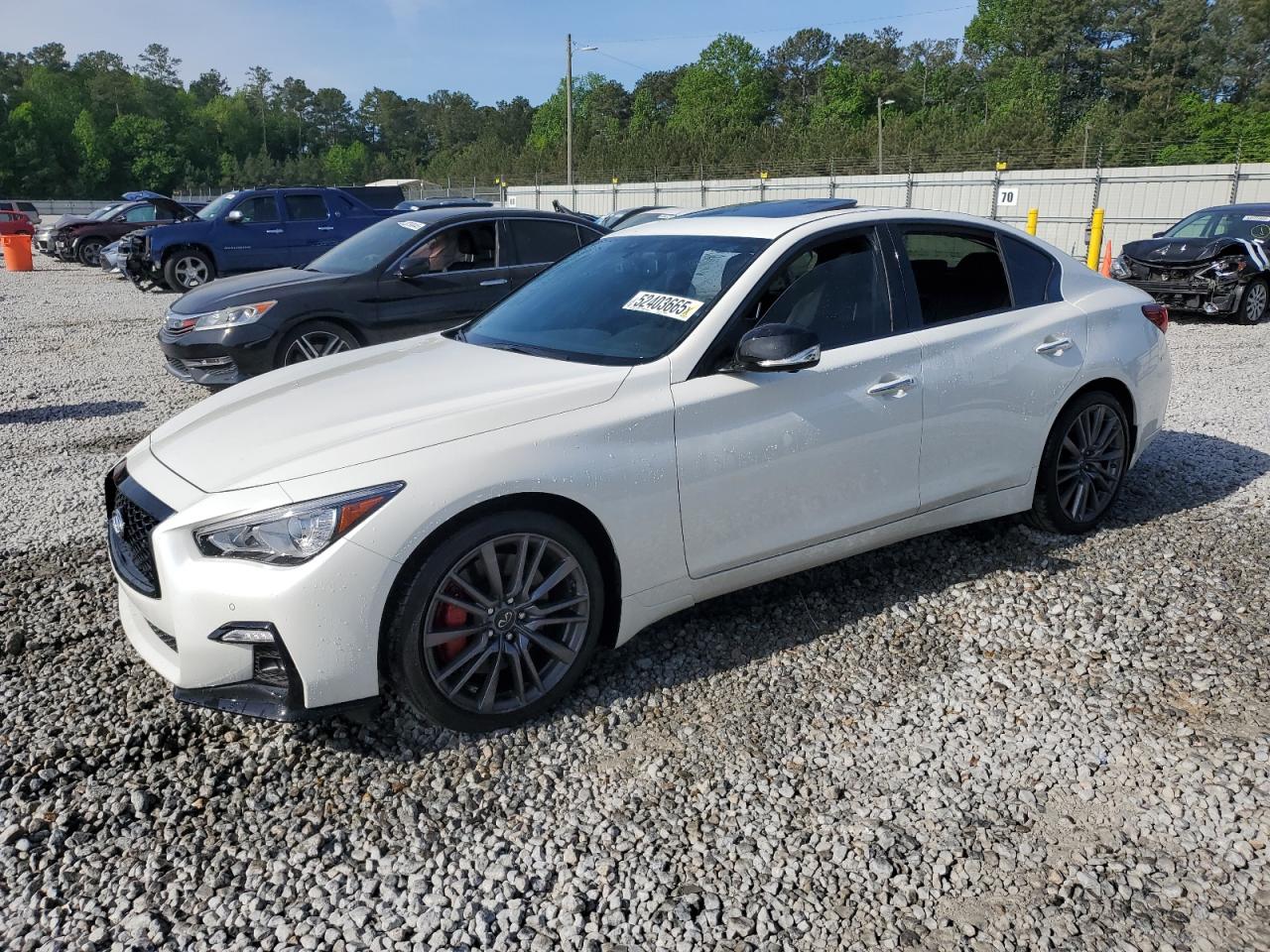 INFINITI Q50 RED SPORT 400
