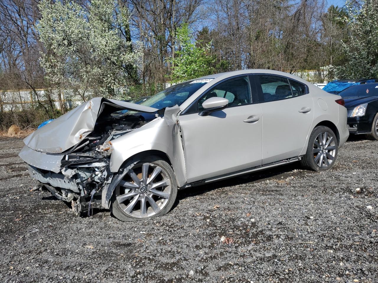 MAZDA 3 PREFERRED