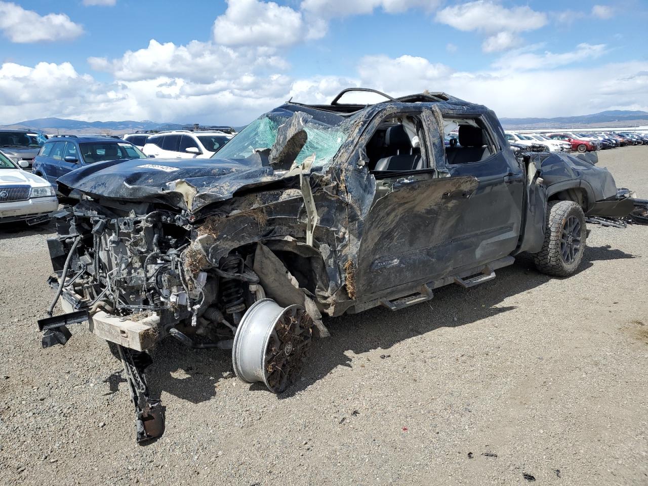 TOYOTA TUNDRA CREWMAX PLATINUM