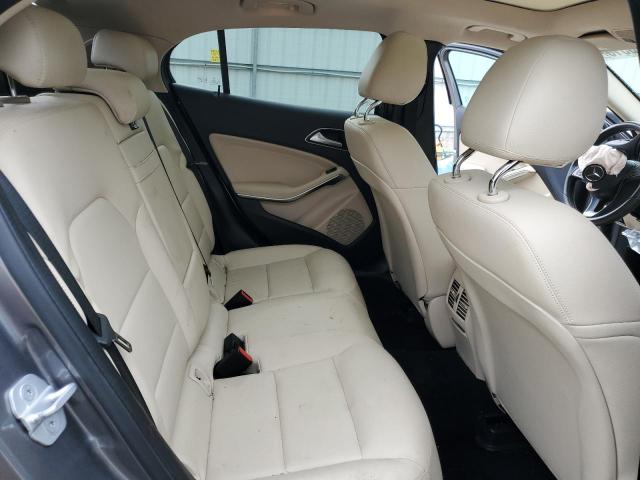 2017 MERCEDES-BENZ 170 WDCTG4GB7HJ340320