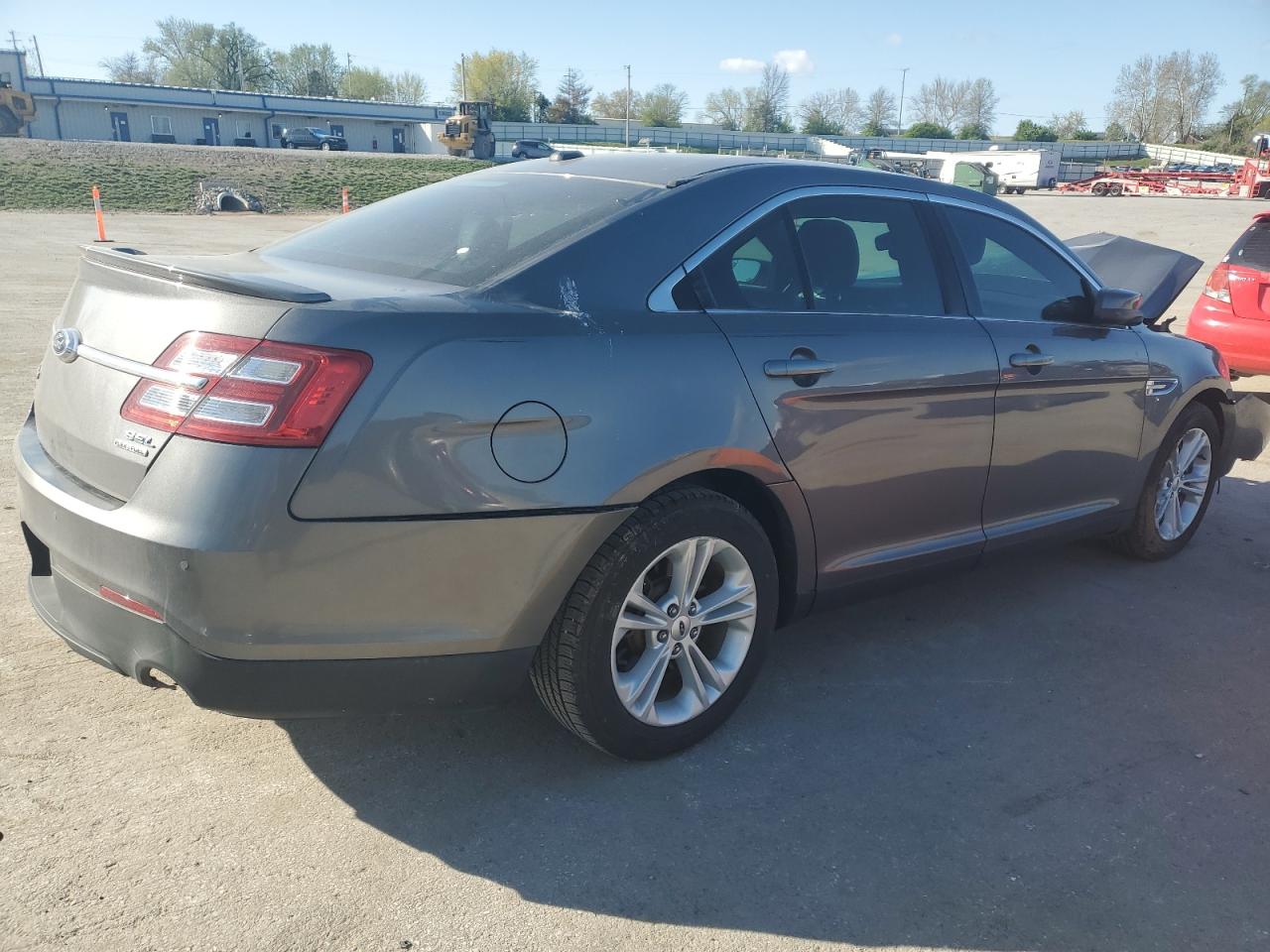 Lot #3143217204 2014 FORD TAURUS SEL