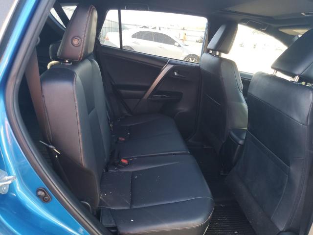 2017 TOYOTA RAV4 SE - JTMJFREV0HJ703924