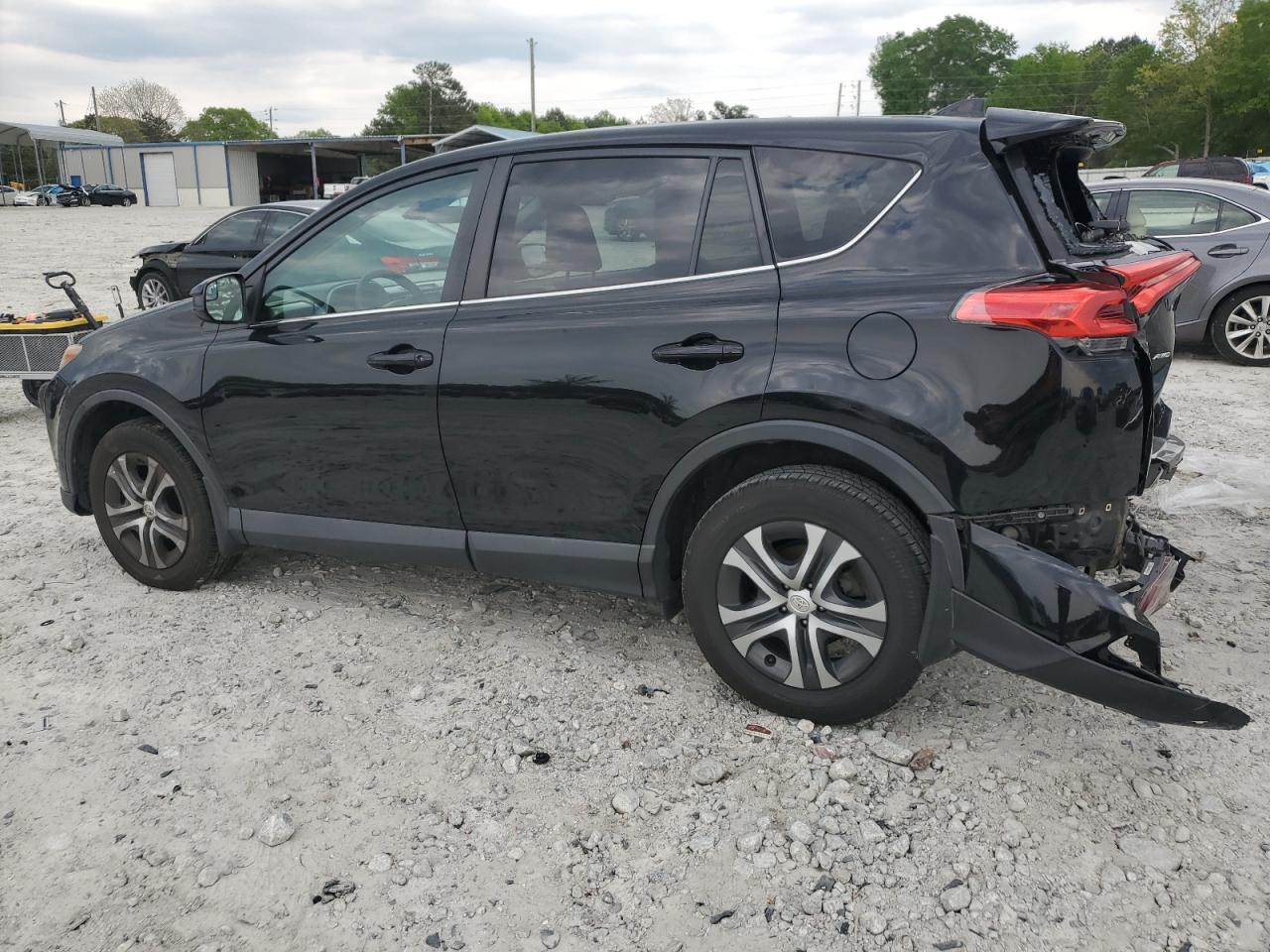 TOYOTA RAV4 LE