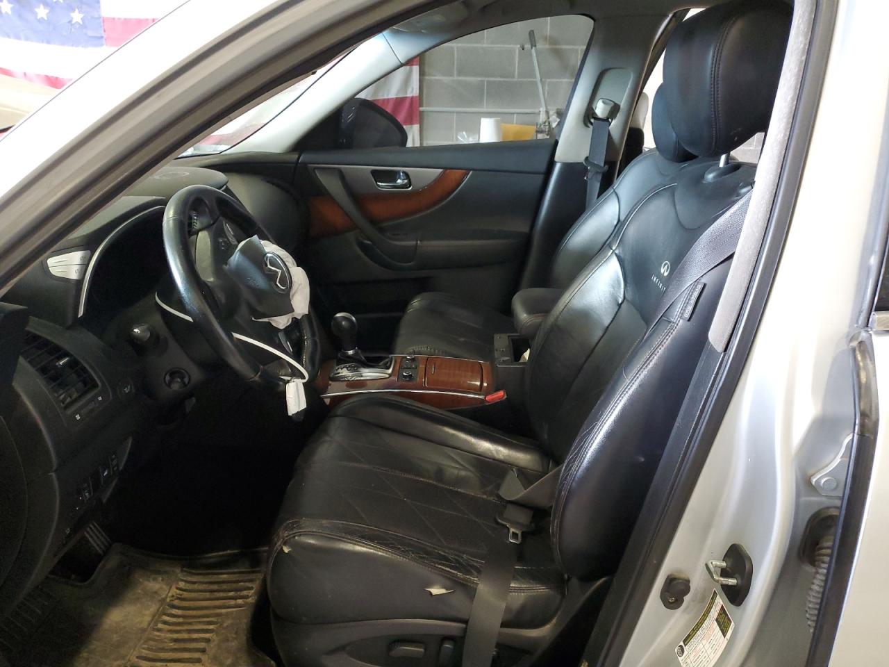 INFINITI FX35