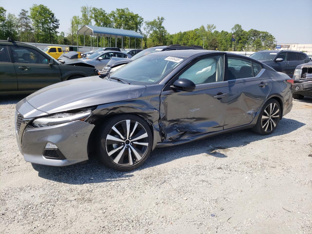 NISSAN ALTIMA SR