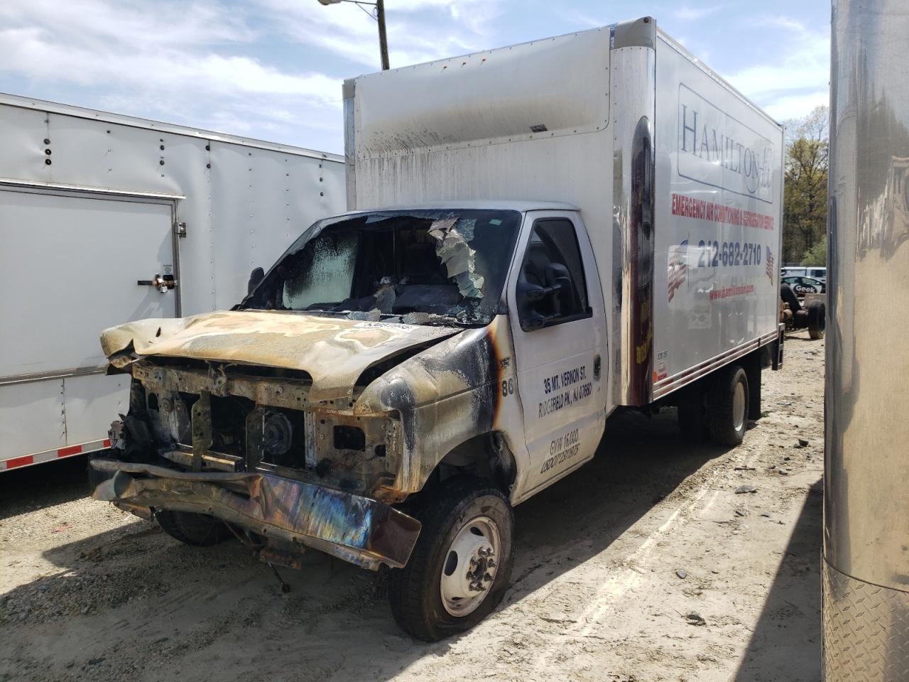FORD ECONOLINE E450 SUPER DUTY CUTAWAY VAN