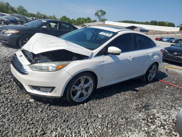 FORD FOCUS TITANIUM