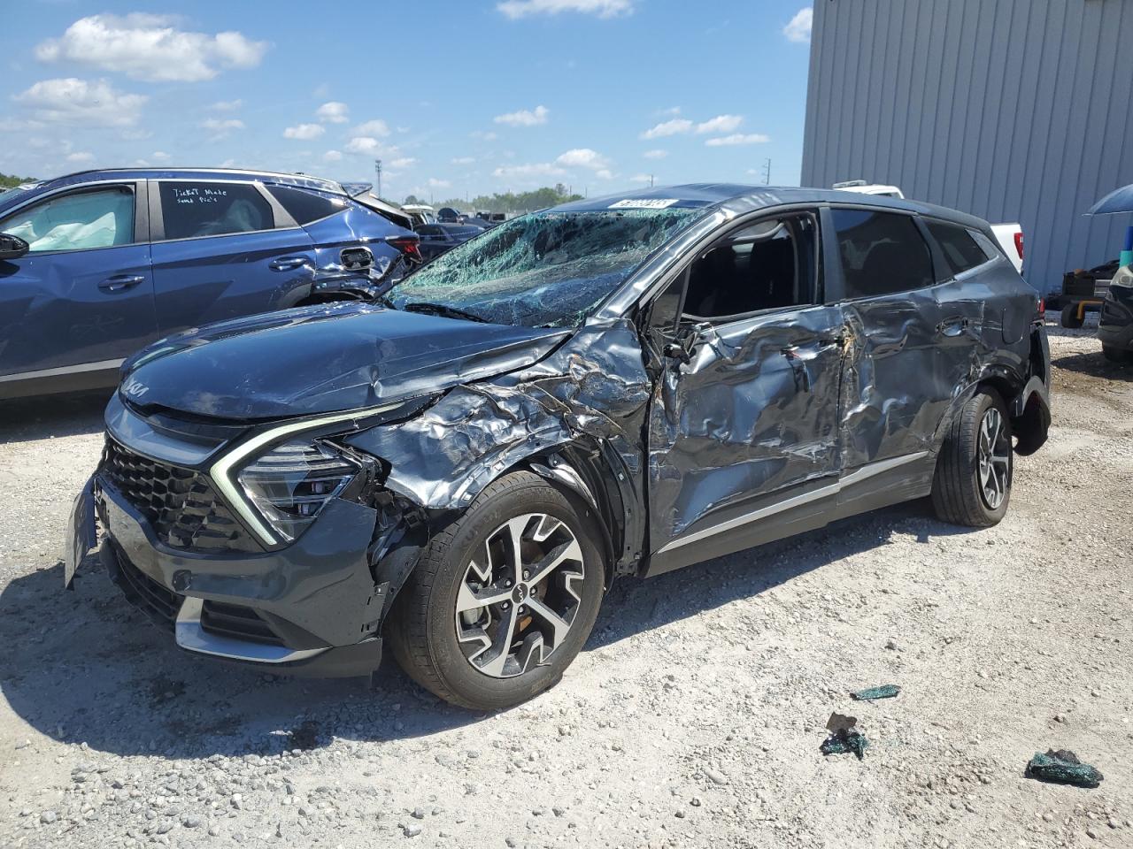 KIA SPORTAGE EX
