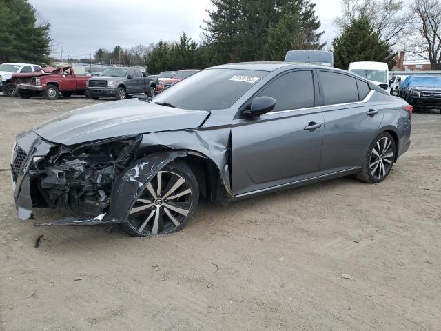 NISSAN ALTIMA SR