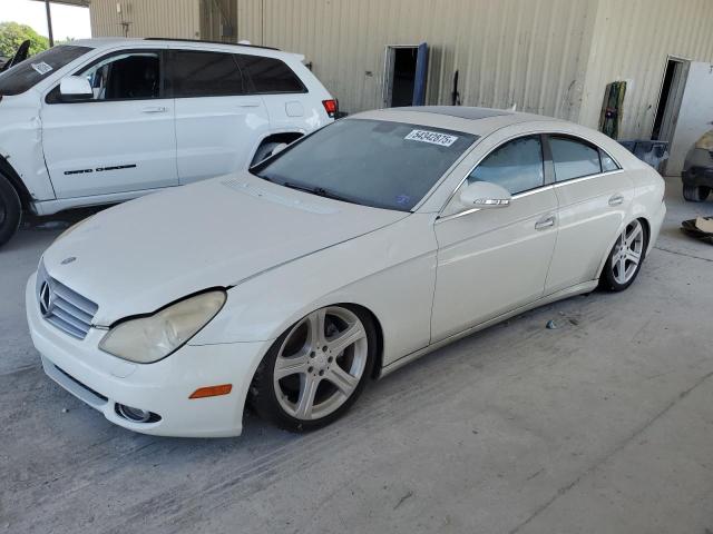 MERCEDES-BENZ CLS 550 2007 white  gas WDDDJ72X47A109007 photo #1