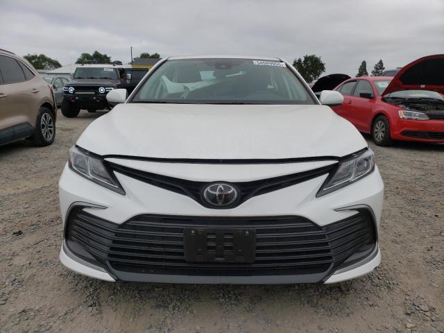 2021 TOYOTA CAMRY LE - 4T1C11AK0MU608983