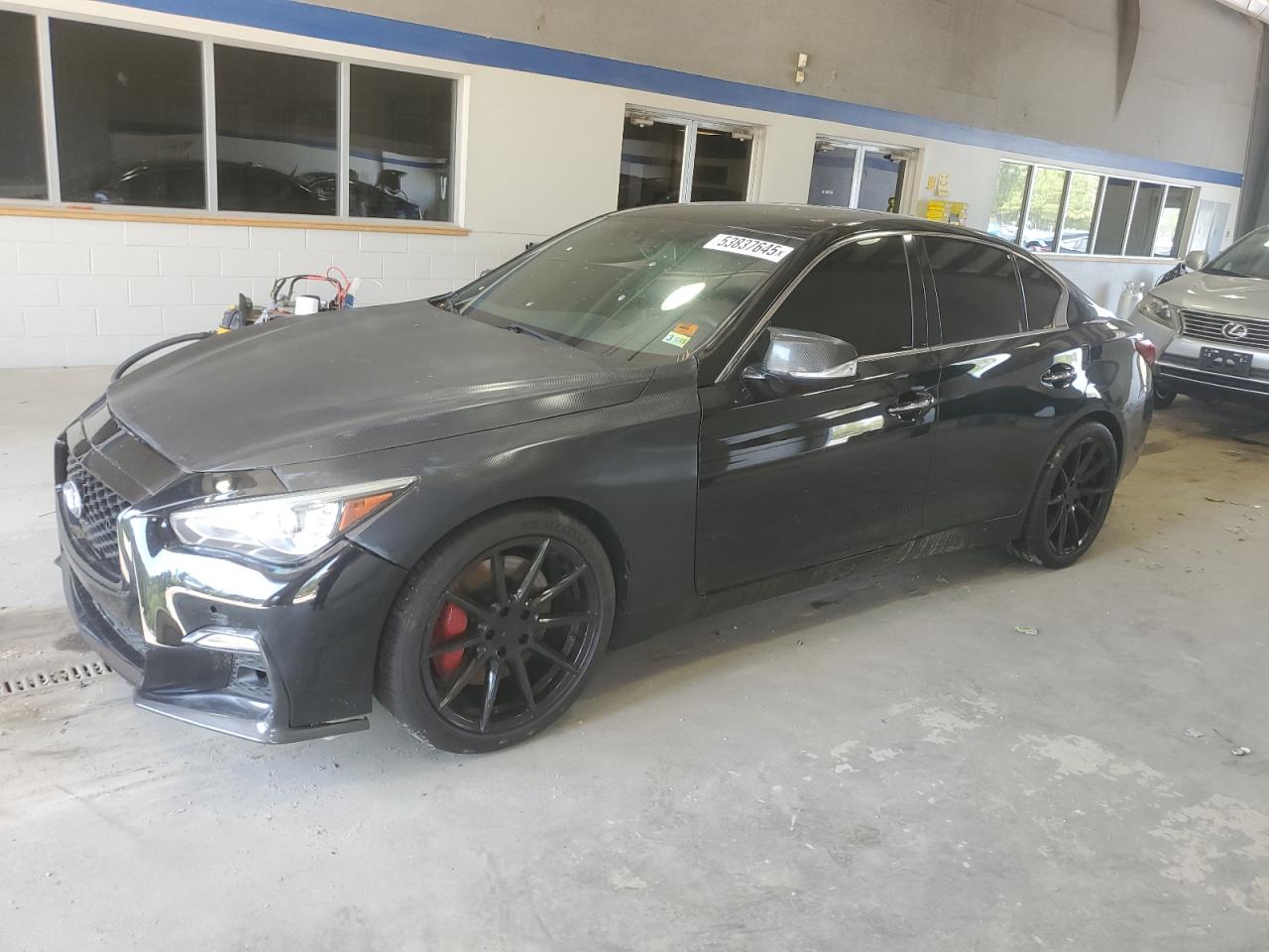 INFINITI Q50 RED SPORT 400