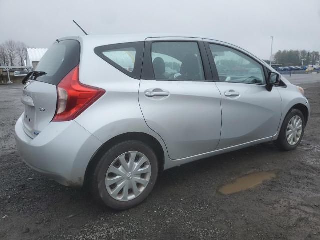 NISSAN VERSA NOTE 2015 silver hatchbac gas 3N1CE2CPXFL384015 photo #4