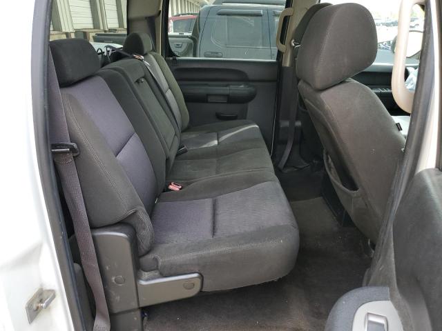 2011 CHEVROLET SILVERADO - 3GCPKSE3XBG315832