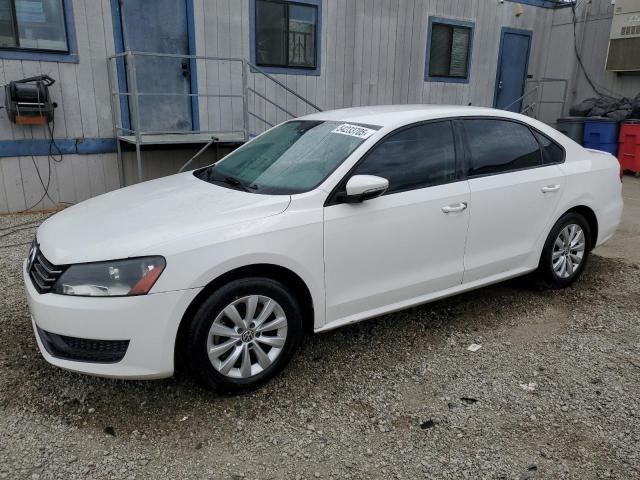 VOLKSWAGEN PASSAT S
