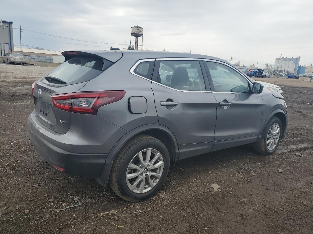 NISSAN ROGUE SPORT S