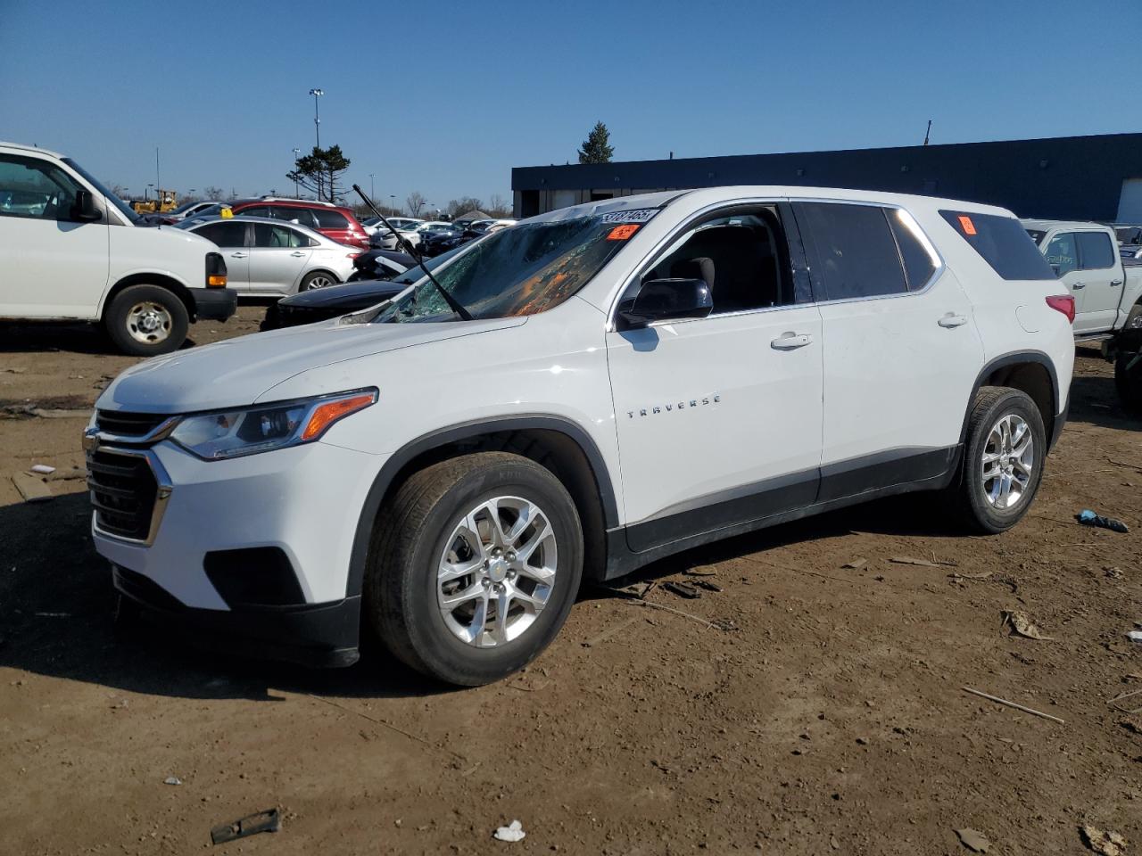 CHEVROLET TRAVERSE LS
