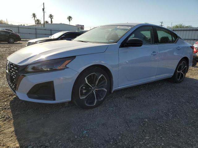 NISSAN ALTIMA SR
