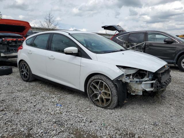 Vin: 1fadp3m27jl215827, lot: 54062105, ford focus sel 20184