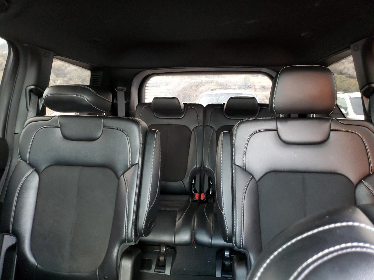 JEEP GRAND CHEROKEE L LAREDO