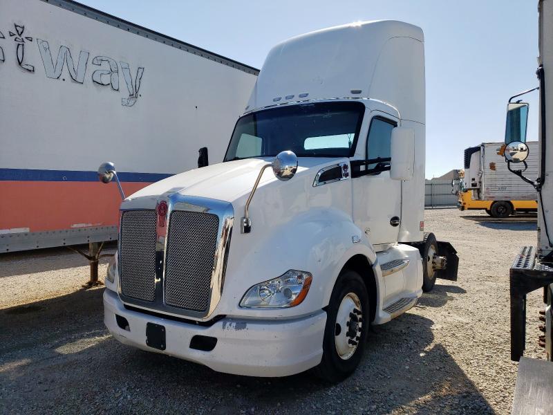 KENWORTH T680 2014 white tractor diesel 1XKYA48XXEJ402848 photo #3