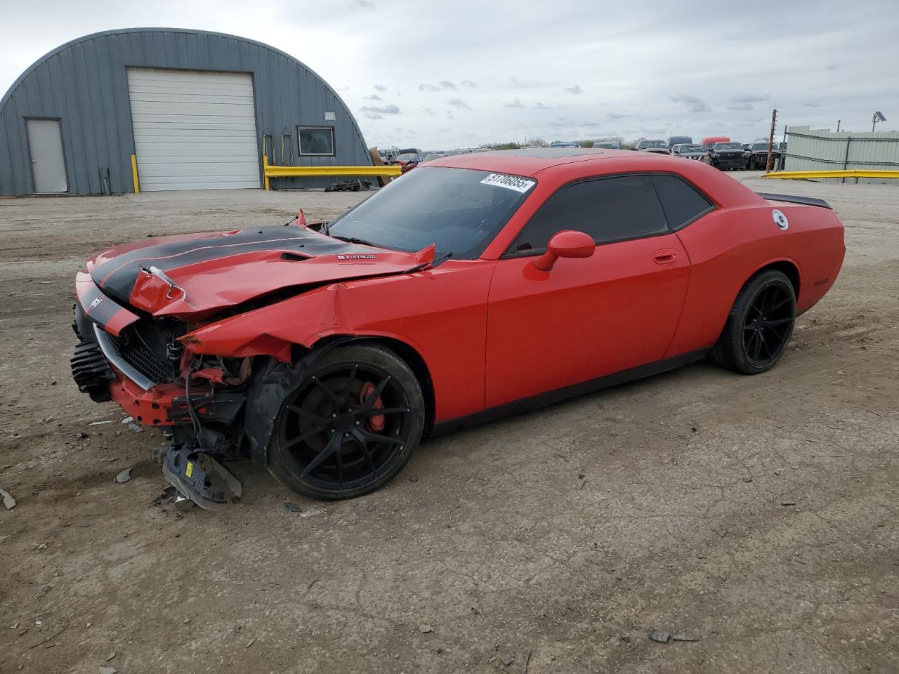 DODGE CHALLENGER SRT-8