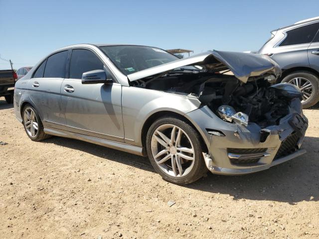 Vin: wddgf4hb0ea952059, lot: 52177035, mercedes-benz c-class 250 20144