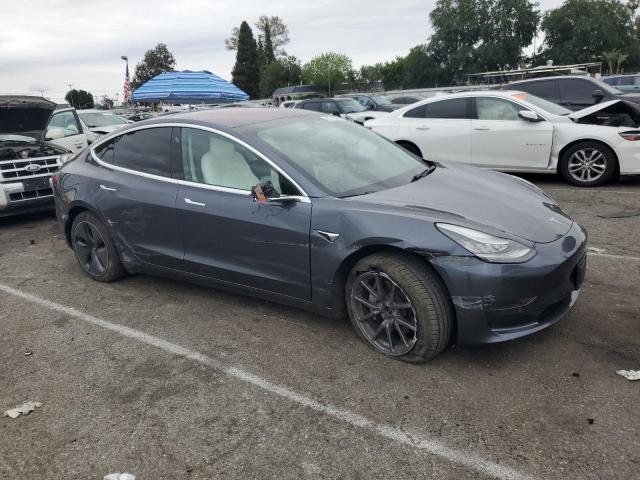 Vin: 5yj3e1eb8jf085672, lot: 53742365, tesla model 3 20184