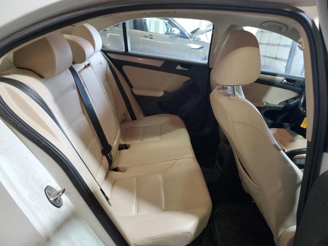 2017 VOLKSWAGEN JETTA SE - 3VWDB7AJ2HM241348
