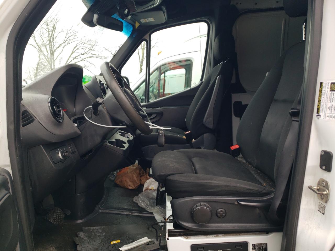 MERCEDES-BENZ SPRINTER 2500/3500