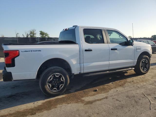 Vin: 1ft6w1ev2pwg45369, lot: 50261085, ford f150 light lightning pro 20233