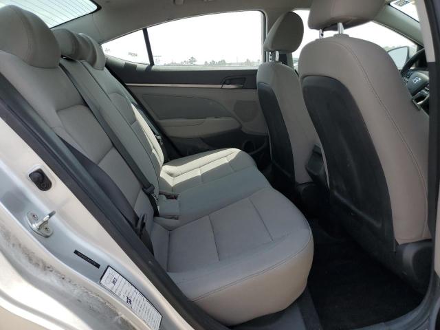 2018 HYUNDAI ELANTRA SE - 5NPD84LF2JH227132