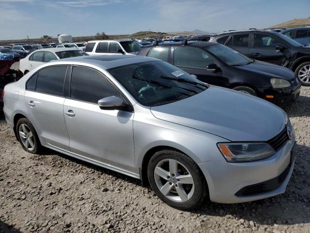 Vin: 3vwll7aj7cm388380, lot: 51874145, volkswagen jetta tdi 20124