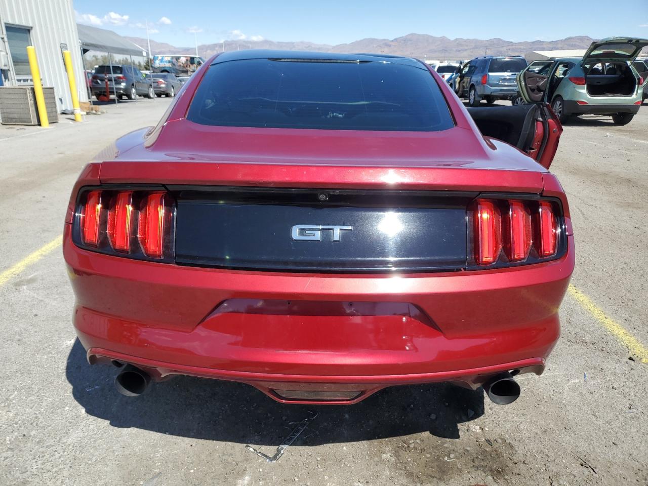 FORD MUSTANG GT