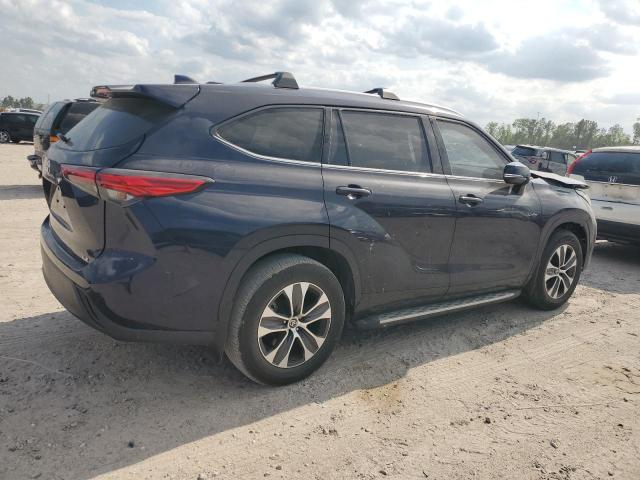 2022 TOYOTA HIGHLANDER 5TDGZRAH8NS543419