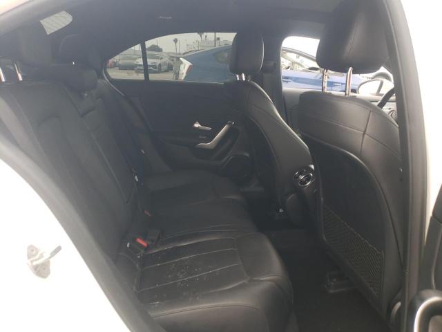 2020 MERCEDES-BENZ A 220 W1K3G4EB4LJ231871