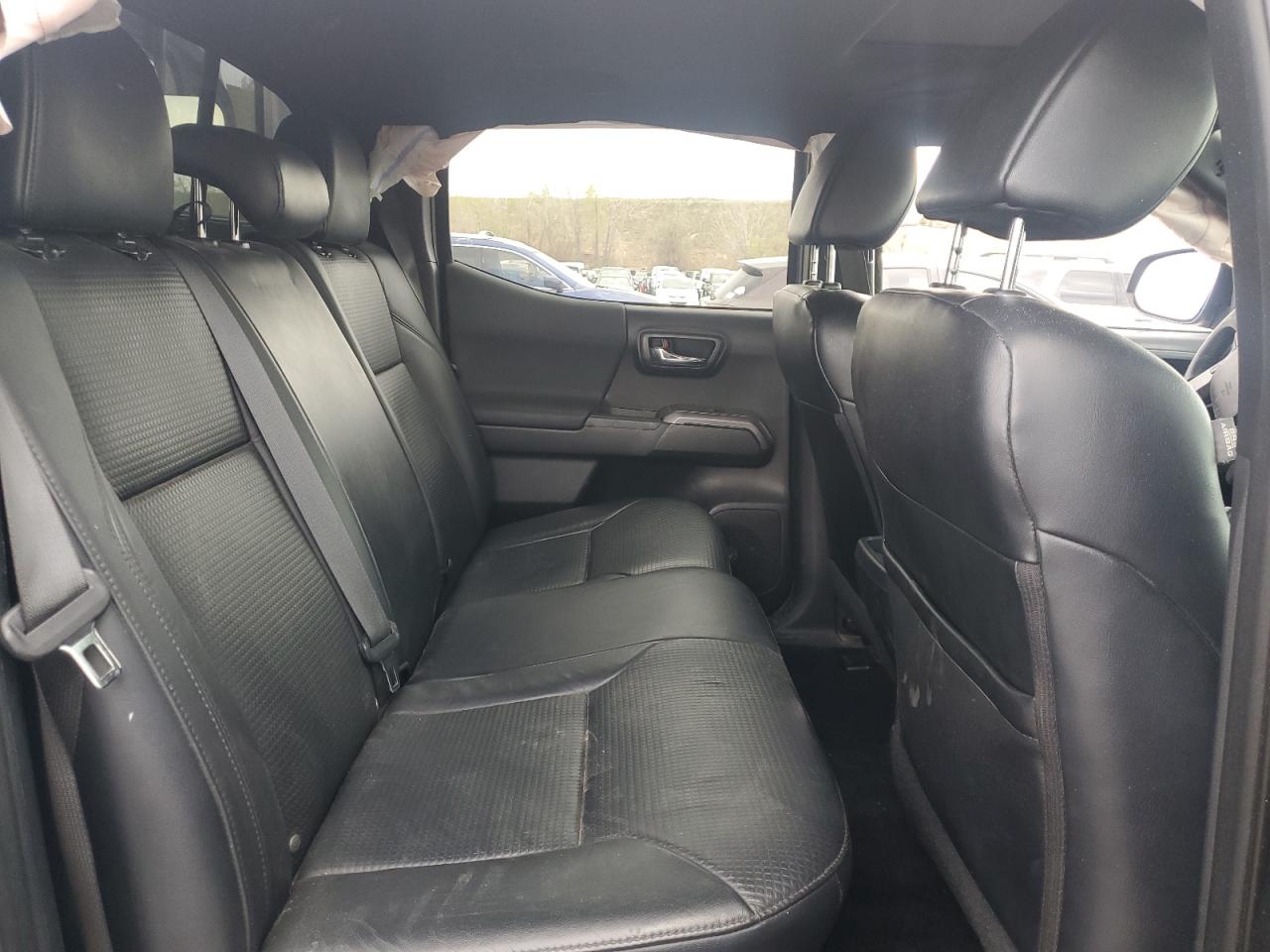 TOYOTA TACOMA DOUBLE CAB