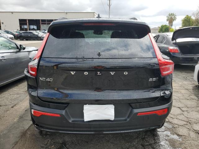 2025 VOLVO XC40 PLUS YV4L12UC8S2523037