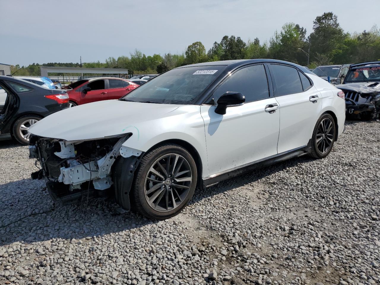 TOYOTA CAMRY XSE