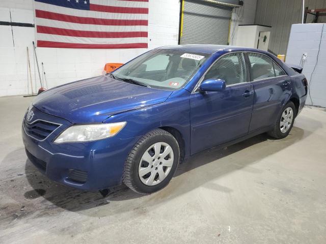 TOYOTA CAMRY BASE