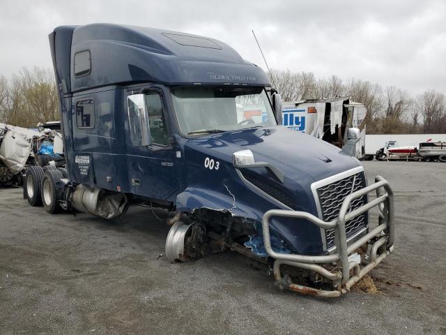 VOLVO VNL 2020 blue  diesel 4V4NC9EH4LN221189 photo #1