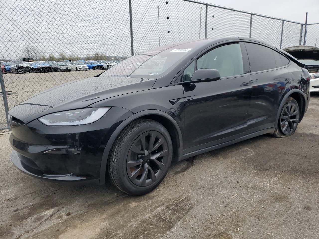 TESLA MODEL X