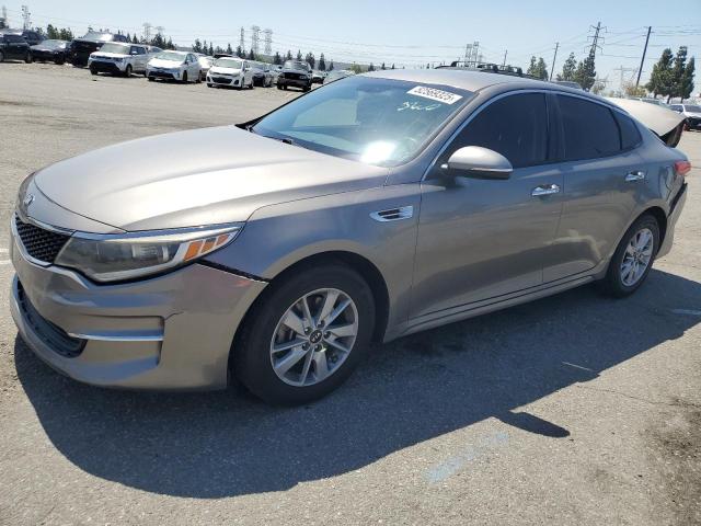 KIA OPTIMA LX 2018 tan  gas 5XXGT4L3XJG197410 photo #1