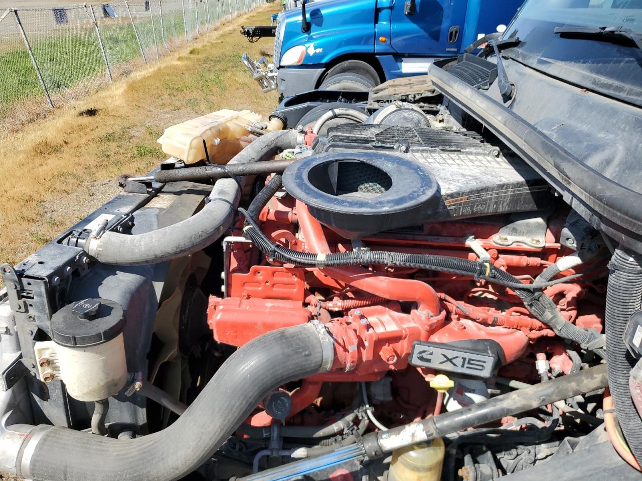 Lot #3282322305 2021 INTERNATIONAL LT625